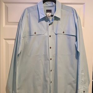 Never worn XL Patagonia fishing shirt